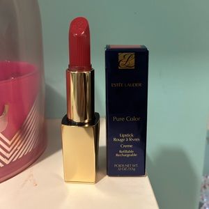BNIB Estée Lauder lipstick